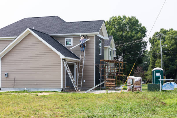 Storm Damage Siding Repair in Santa Ana, CA